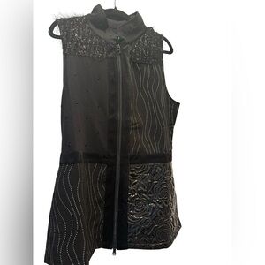 Berek Funky Zip Up Vest-NWT
